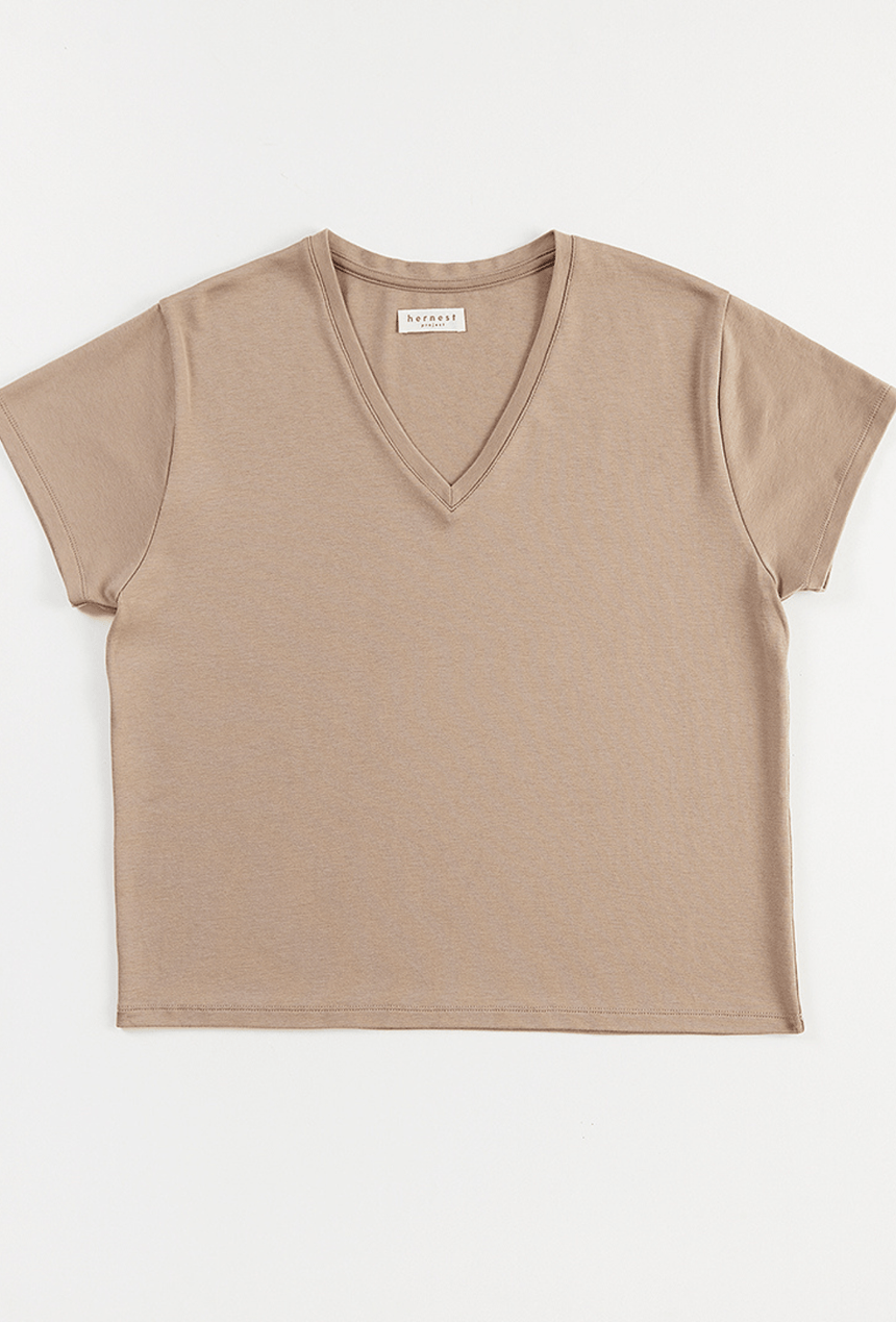 Nica V-Neck Box Tee