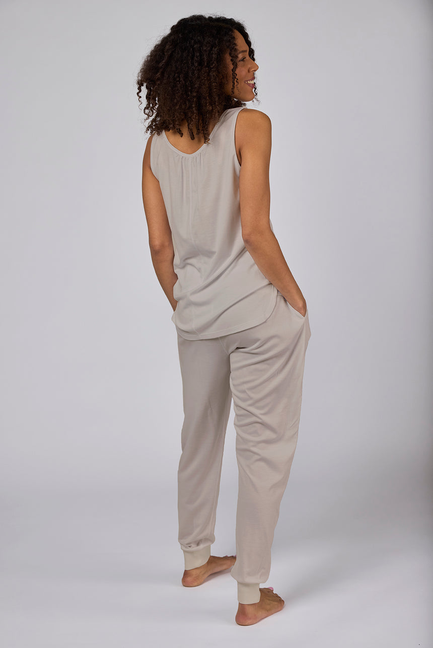 Évie Lightweight Lounge and Sleep Tank Top