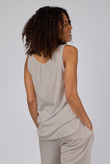 Évie Lightweight Lounge and Sleep Tank Top